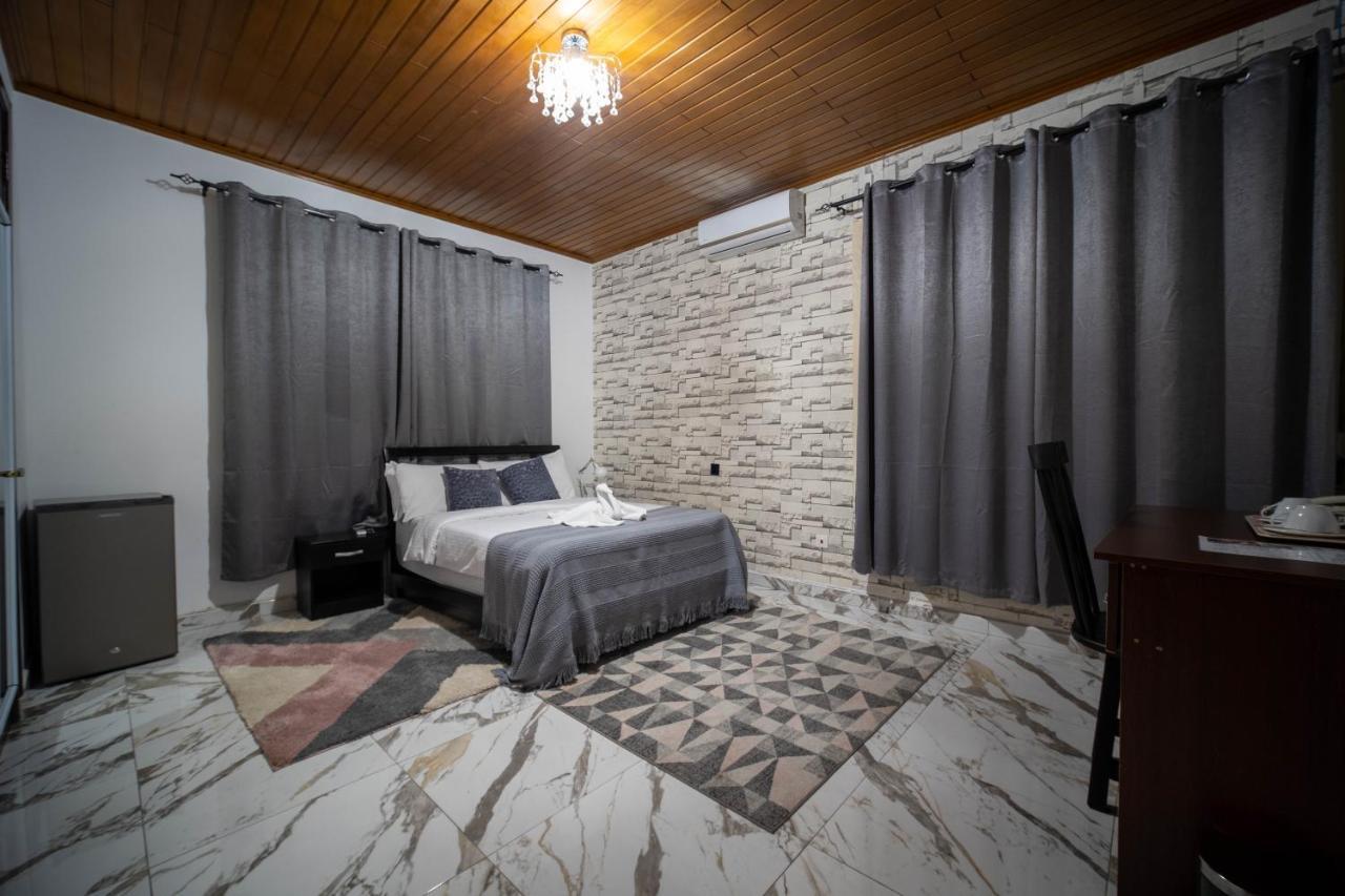 The Cabyn Otel Adenta Dış mekan fotoğraf